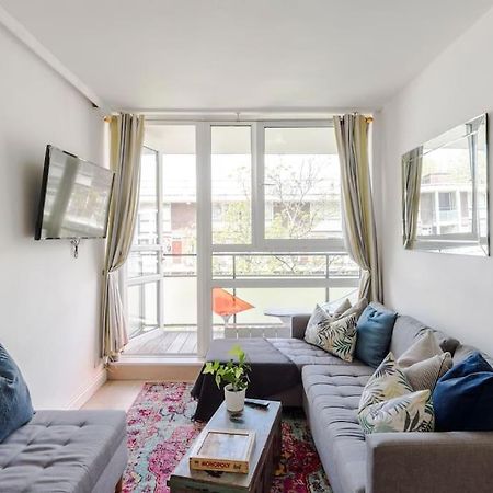 The Clarence, Central London Apartment W/ Wifi ภายนอก รูปภาพ