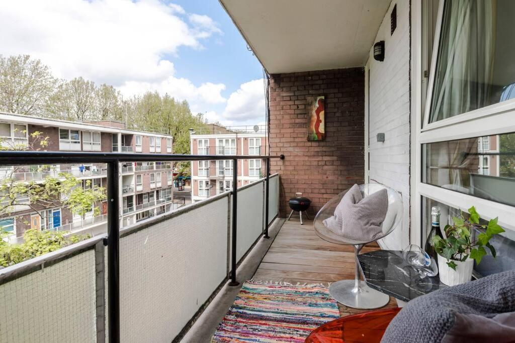 The Clarence, Central London Apartment W/ Wifi ภายนอก รูปภาพ